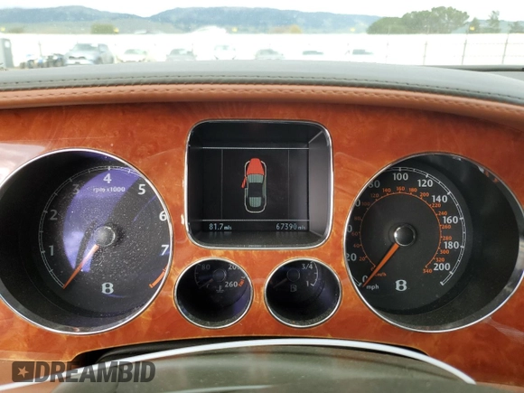 2006 Bentley Flying Spur with VIN SCBBR53WX6C036266, listed as a Copart auction lot 46934505 with 67,390 mi miles and Salvage Title. Bid and sale history available at DreamBid. Image 9.