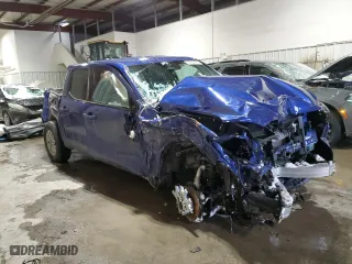 2024 Toyota Tacoma 4WD SR5 with VIN 3TMLB5JNXRM009104, listed as a Copart auction lot 89362195 with 7,724 mi miles and Salvage Title. Bid and sale history available at carsss.com. Image 4.