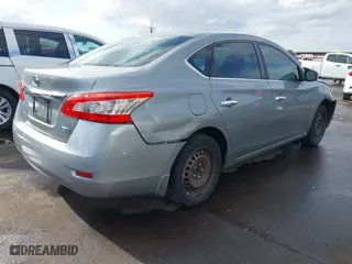 2014 Nissan Sentra S with VIN 3N1AB7AP8EY299871, listed as a IAAI auction lot 41925032 with 123,996 mi miles. Bid and sale history available at carsss.com. Image 4.