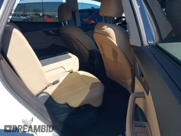 2019 Audi Q8 Prestige z VIN WA1FVAF12KD038238, wystawiony jako IAAI lot #41740092 z przebiegiem 55 699 mil mil oraz . Historia ofert i sprzedaży dostępna na DreamBid. Obrazek 8.