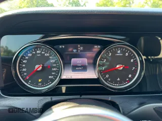 2019 Mercedes-Benz E 300 with VIN WDDZF4KB0KA511559, listed as a Copart auction lot 60793575 with 66,347 mi miles and Clean title. Bid and sale history available at DreamBid. Image 9.