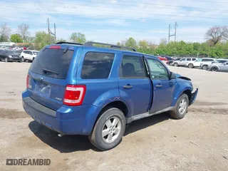 2009 Ford Escape XLT with VIN 1FMCU93G99KC49974, listed as a IAAI auction lot 42098287 with 181,745 mi miles. Bid and sale history available at carsss.com. Image 14.