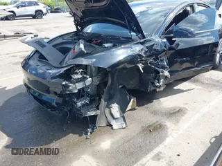 2025 Tesla Model 3 Long Range z VIN 5YJ3E1EA2SF918505, wystawiony jako IAAI lot #41968148 z przebiegiem 2490 mil mil oraz . Historia ofert i sprzedaży dostępna na DreamBid. Obrazek 6.