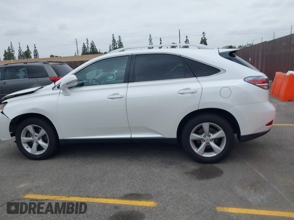 2015 Lexus RX 350 с VIN JTJZK1BA9F2422114, выставлен на аукционе IAAI как лот 42032861 с пробегом Не указан миль и . История ставок и продаж доступна на DreamBid. Изображение 14.