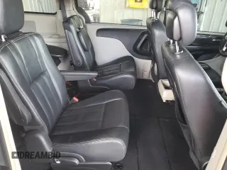 2014 Chrysler Town & Country Touring with VIN 2C4RC1BG3ER273025, listed as a Copart auction lot 54692335 with 137,592 mi miles and Salvage Title. Bid and sale history available at carsss.com. Image 11.