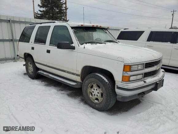1997 Chevrolet Tahoe with VIN 1GNEK13R7VJ362707, listed as a Copart auction lot 43449635 with 198,516 mi miles and Salvage Title. Bid and sale history available at carsss.com. Image 4.