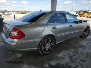 2007 Mercedes-Benz E 550 with VIN WDBUF90X87X213554, listed as a Copart auction lot 71536294 with 155,488 mi miles and Clean Title. Bid and sale history available at carsss.com. Image 3.