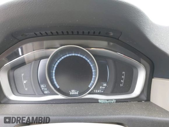 2015 Volvo XC70 T5 Drive-E Premier with VIN YV440MBK7F1209968, listed as a IAAI auction lot 41914571 with 69,668 mi miles and . Bid and sale history available at DreamBid. Image 7.