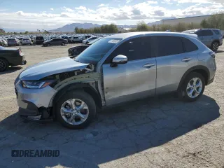 2024 Honda HR-V LX with VIN 3CZRZ1H30RM735938, listed as a Copart auction lot 47836565 with 8,157 mi miles and Salvage Title. Bid and sale history available at carsss.com. Image 1.