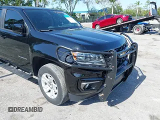 2021 Chevrolet Colorado 2WD LT z VIN 1GCGSCEN1M1131727, wystawiony jako IAAI lot #42181484 z przebiegiem 54 764 mil mil oraz . Historia ofert i sprzedaży dostępna na DreamBid. Obrazek 6.