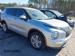 2022 Mitsubishi Outlander ES z VIN JA4J3TA83NZ019236, wystawiony jako IAAI lot #41886594 z przebiegiem 39 286 mil mil oraz . Historia ofert i sprzedaży dostępna na DreamBid. Obrazek 1.