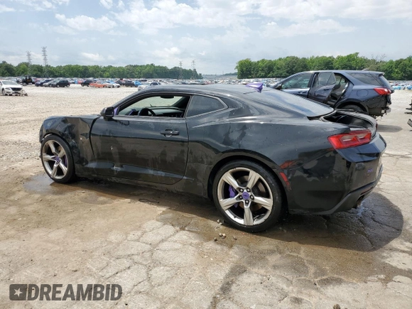2018 Chevrolet Camaro 1SS z VIN 1G1FF1R71J0129616, wystawiony jako Copart lot #56029085 z przebiegiem 121 950 mil mil oraz Szkoda całkowita • Salvage title. Historia ofert i sprzedaży dostępna na DreamBid. Obrazek 2.