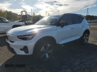 2023 Volvo XC40 Core с VIN YV4ED3UK8P2101970, выставлен на аукционе Copart как лот 73328854 с пробегом 4 912 миль миль и Списание • Salvage title. История ставок и продаж доступна на DreamBid. Изображение 1.