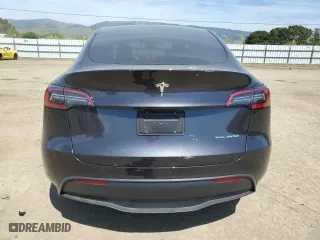 2024 Tesla Model Y Long Range with VIN 7SAYGDEE6RF160816, listed as a Copart auction lot 53106635 with 0 mi miles and Salvage Title. Bid and sale history available at carsss.com. Image 6.