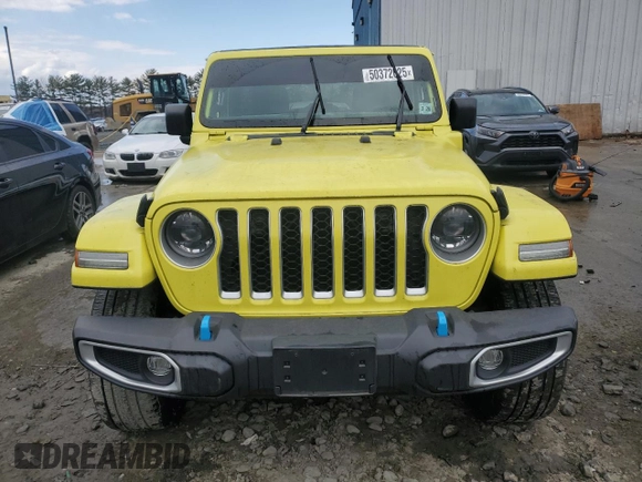 2023 Jeep Wrangler Sahara с VIN 1C4JJXP62PW557455, выставлен на аукционе Copart как лот 50372625 с пробегом 20 719 миль миль и Списание • Salvage title. История ставок и продаж доступна на DreamBid. Изображение 5.