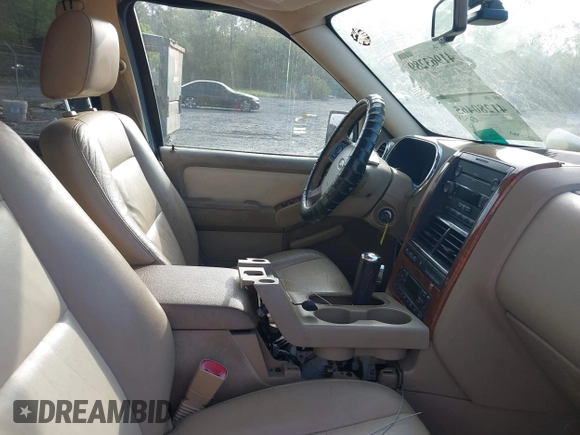 2007 Ford Explorer Eddie Bauer с VIN 1FMEU64897UA35759, выставлен на аукционе IAAI как лот 41963289 с пробегом 201 994 миль миль и . История ставок и продаж доступна на DreamBid. Изображение 5.
