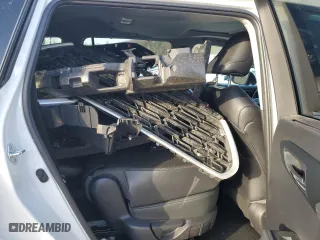 2022 Toyota Highlander XLE with VIN 5TDGZRBH1NS560710, listed as a Copart auction lot 45532235 with 57,781 mi miles and Salvage Title. Bid and sale history available at carsss.com. Image 11.