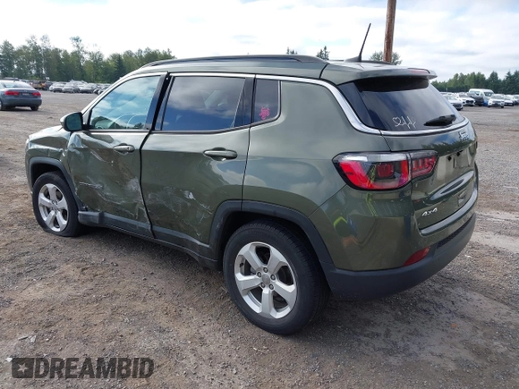 2018 Jeep Compass Latitude z VIN 3C4NJDBB7JT261252, wystawiony jako IAAI lot #42706225 z przebiegiem 56 303 mil mil oraz . Historia ofert i sprzedaży dostępna na DreamBid. Obrazek 3.