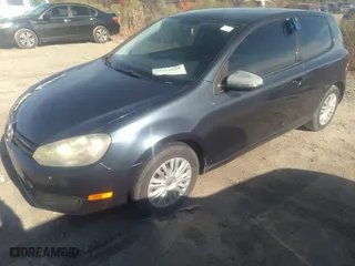 2013 Volkswagen Golf w/Conv & Sunroof with VIN WVWBB7AJ3DW005005, listed as a IAAI auction lot 41215029 with 132,922 mi miles. Bid and sale history available at carsss.com. Image 2.