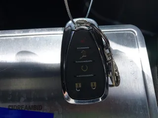 2020 Chevrolet Blazer LT z VIN 3GNKBBRA3LS688235, wystawiony jako IAAI lot #42050654 z przebiegiem 64 059 mil mil oraz . Historia ofert i sprzedaży dostępna na DreamBid. Obrazek 11.