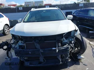 2014 Nissan Rogue SL with VIN 5N1AT2MV5EC815518, listed as a IAAI auction lot 41538697 with 1 mi miles. Bid and sale history available at carsss.com. Image 13.