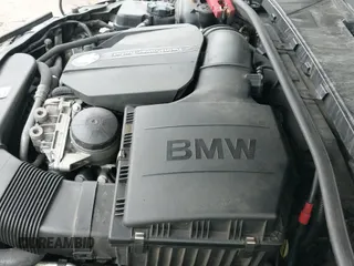 2011 BMW 3 Series 335i xDrive с VIN WBAPL5C56BA921398, выставлен на аукционе IAAI как лот 42487744 с пробегом 142 532 миль миль и . История ставок и продаж доступна на DreamBid. Изображение 19.