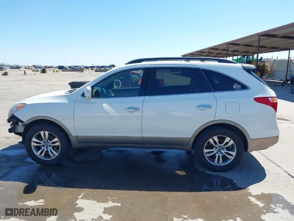 2012 Hyundai Veracruz Limited with VIN KM8NU4CC1CU194084, listed as a IAAI auction lot 41753965 with 102,084 mi miles. Bid and sale history available at carsss.com. Image 15.