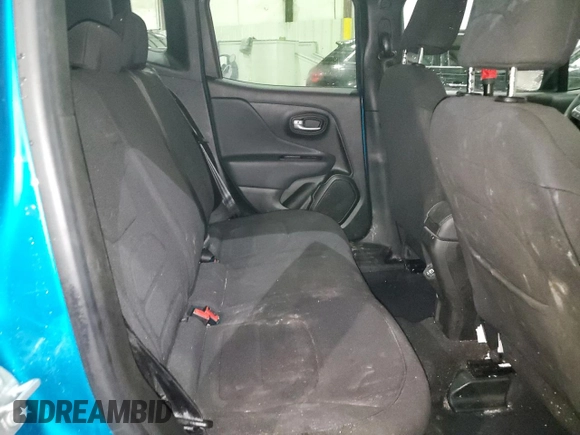 2022 Jeep Renegade Latitude with VIN ZACNJDB19NPN50716, listed as a Copart auction lot 45346645 with 82,281 mi miles and Non repairable. Bid and sale history available at DreamBid. Image 11.