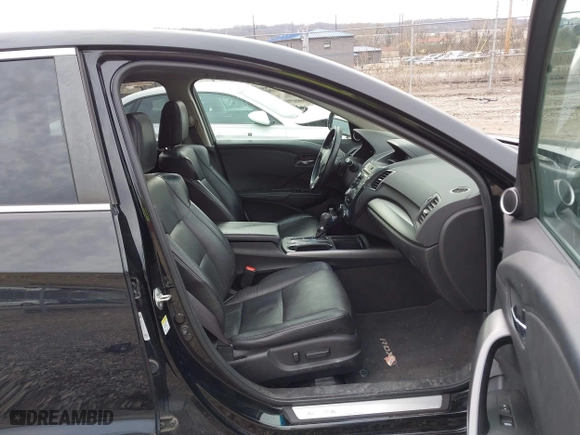 2013 Acura RDX with VIN 5J8TB3H31DL006211, listed as a IAAI auction lot 41944140 with 152,979 mi miles. Bid and sale history available at carsss.com. Image 5.