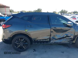 2020 Chevrolet Blazer RS z VIN 3GNKBKRS5LS654306, wystawiony jako IAAI lot #40781301 z przebiegiem 116 596 mil mil oraz . Historia ofert i sprzedaży dostępna na DreamBid. Obrazek 17.