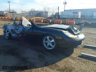 2001 Porsche Boxster with VIN WP0CA29801U627404, listed as a IAAI auction lot 41424965 with 1 mi miles. Bid and sale history available at carsss.com. Image 1.