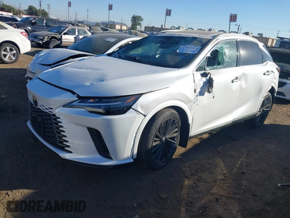 2024 Lexus RX 350h z VIN 2T2BBMCA3RC060822, wystawiony jako IAAI lot #40922424 z przebiegiem 838 mil mil oraz . Historia ofert i sprzedaży dostępna na DreamBid. Obrazek 19.