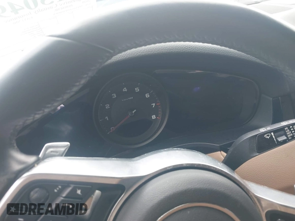2020 Porsche Cayenne z VIN WP1AA2AY5LDA03828, wystawiony jako IAAI lot #41304951 z przebiegiem Nie podano mil oraz . Historia ofert i sprzedaży dostępna na DreamBid. Obrazek 7.