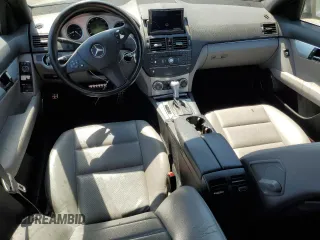 2008 Mercedes-Benz C 300 Sport z VIN WDDGF54X48F067023, wystawiony jako Copart lot #58864455 z przebiegiem 196 263 mil mil oraz Szkoda całkowita • Salvage title. Historia ofert i sprzedaży dostępna na DreamBid. Obrazek 8.