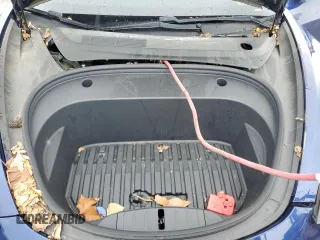 2021 Tesla Model 3 Long Range z VIN 5YJ3E1EB6MF974491, wystawiony jako Copart lot #55062505 z przebiegiem Nie podano mil oraz Szkoda całkowita • Salvage title. Historia ofert i sprzedaży dostępna na DreamBid. Obrazek 11.