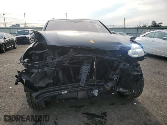 2015 Porsche Cayenne Turbo with VIN WP1AC2A28FLA82086, listed as a Copart auction lot 59860125 with 113,414 mi miles and Salvage title. Bid and sale history available at DreamBid. Image 5.