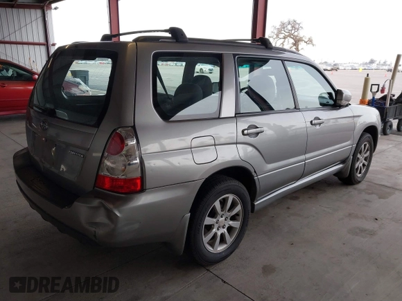 2007 Subaru Forester X w/Premium Pkg with VIN JF1SG65627H710720, listed as a IAAI auction lot 41489413 with 147,158 mi miles. Bid and sale history available at carsss.com. Image 4.