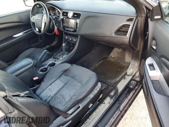 2011 Chrysler 200 Limited with VIN 1C3BC7EG5BN529260, listed as a Copart auction lot 73935114 with 87,145 mi miles and Salvage Title. Bid and sale history available at DreamBid. Image 8.