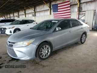 2015 Toyota Camry XLE with VIN 4T4BF1FK6FR453502, listed as a Copart auction lot 53556835 with 293,917 mi miles and Clean Title. Bid and sale history available at carsss.com. Image 1.
