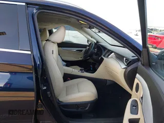 2019 Infiniti QX50 LUXE with VIN 3PCAJ5M19KF145236, listed as a IAAI auction lot 41783512 with 95,206 mi miles. Bid and sale history available at carsss.com. Image 5.