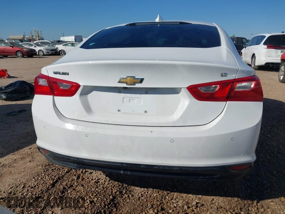 2017 Chevrolet Malibu LT with VIN 1G1ZE5STXHF186628, listed as a IAAI auction lot 42041357 with 178,500 mi miles and . Bid and sale history available at DreamBid. Image 16.