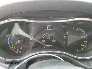 2020 Jeep Grand Cherokee North with VIN 1C4RJFAG4LC436792, listed as a Copart auction lot 47609595 with 59,496 mi miles and Salvage title. Bid and sale history available at DreamBid. Image 9.