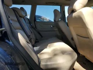 2000 Volvo V70 with VIN YV1LZ56D2Y2667012, listed as a Copart auction lot 70434844 with 121,255 mi miles and Salvage Title. Bid and sale history available at carsss.com. Image 10.