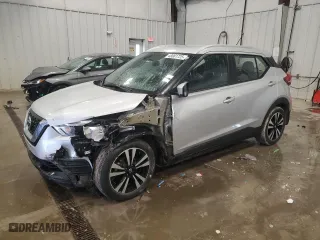 2018 Nissan Kicks SR with VIN 3N1CP5CU6JL541145, listed as a Copart auction lot 48081725 with 43,828 mi miles and Clean Title. Bid and sale history available at carsss.com. Image 1.