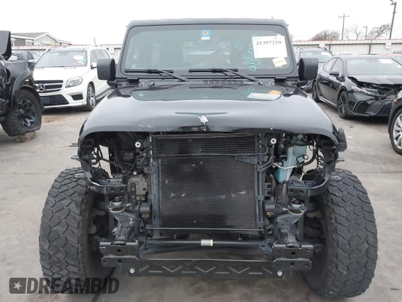 2021 Jeep Wrangler Unlimited Sport S with VIN 1C4HJXDG1MW856944, listed as a IAAI auction lot 41397210 with 39,471 mi miles. Bid and sale history available at carsss.com. Image 6.