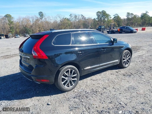 2016 Volvo XC60 T6 Drive-E with VIN YV449MDK0G2825672, listed as a IAAI auction lot 41351214 with 140,633 mi miles. Bid and sale history available at carsss.com. Image 4.