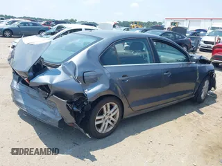 2017 Volkswagen Jetta S с VIN 3VW2B7AJ5HM367453, выставлен на аукционе IAAI как лот 42692978 с пробегом 265 929 миль миль и . История ставок и продаж доступна на DreamBid. Изображение 4.