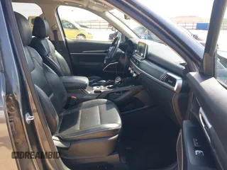 2020 Kia Telluride S with VIN 5XYP6DHC7LG016732, listed as a IAAI auction lot 42018917 with 135,518 mi miles and . Bid and sale history available at DreamBid. Image 5.