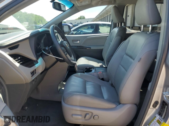 2017 Toyota Sienna XLE Auto Access Seat с VIN 5TDYZ3DC2HS817445, выставлен на аукционе Copart как лот 56551795 с пробегом 95 336 миль миль и Списание • Salvage title. История ставок и продаж доступна на DreamBid. Изображение 7.