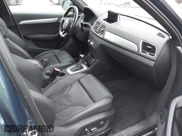 2016 Audi Q3 Prestige z VIN WA1GFCFS9GR023638, wystawiony jako IAAI lot #42028329 z przebiegiem 146 422 mil mil oraz . Historia ofert i sprzedaży dostępna na DreamBid. Obrazek 5.